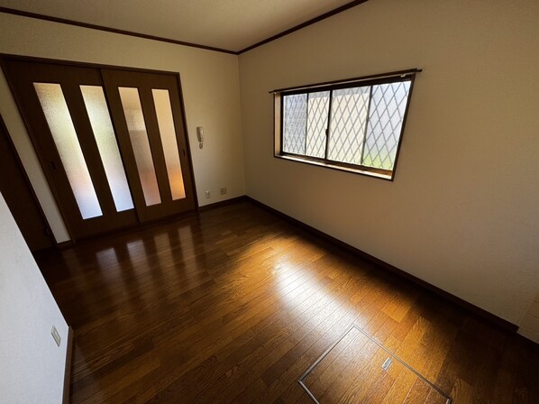 アベニュー安室の物件内観写真